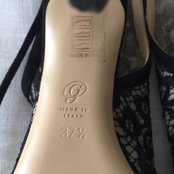 PRICE DROP!! M. Gemi Ninna lace pump - Picture 5 of 5